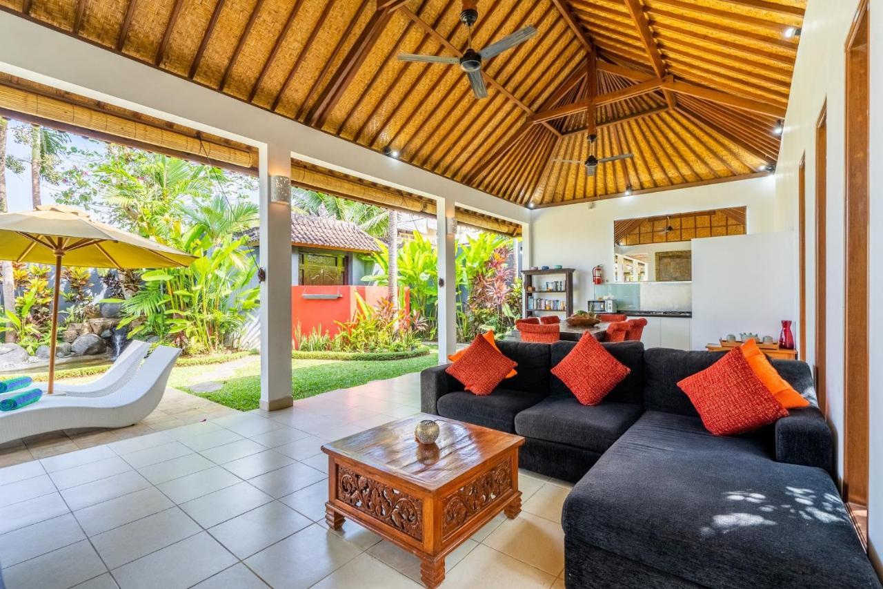 Romantica Villa Ubud エクステリア 写真